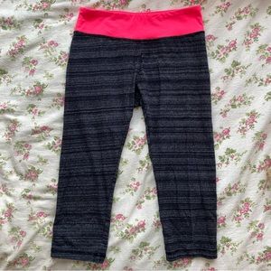 Size 10 Girls Yoga Pants (Capris)
